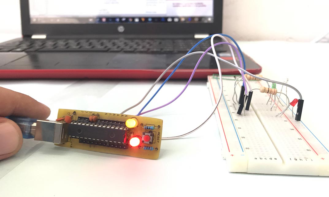 PIC Microcontroller Simulation Training