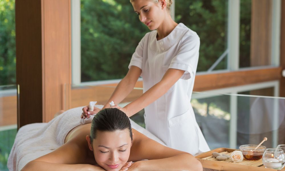 Aromatherapy For Massage Therapists Certificate Course