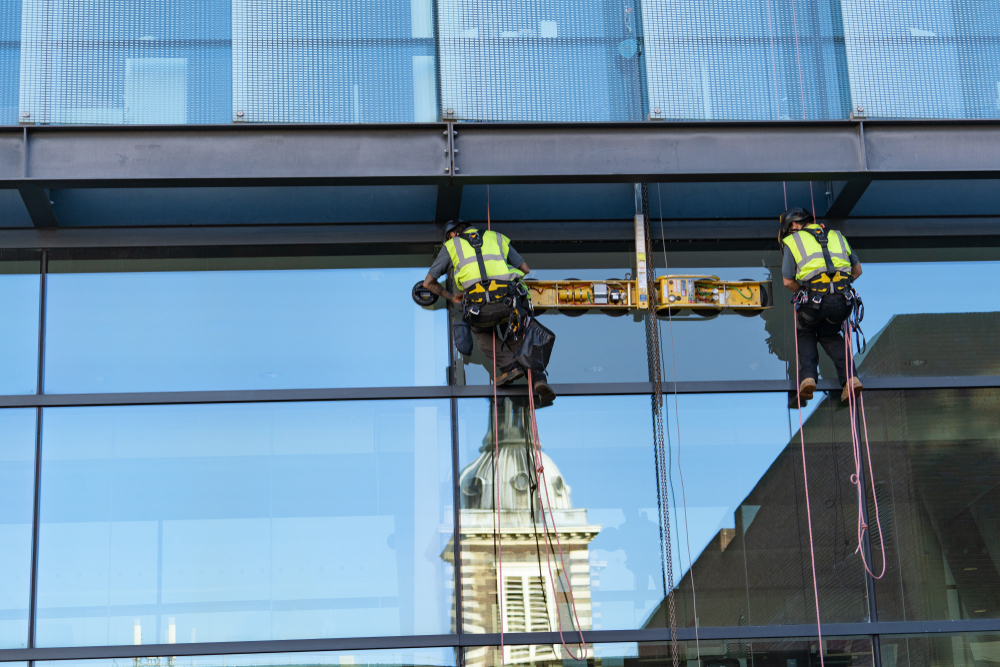 NVQ CERTIFICATE IN CURTAIN WALL INSTALLATION