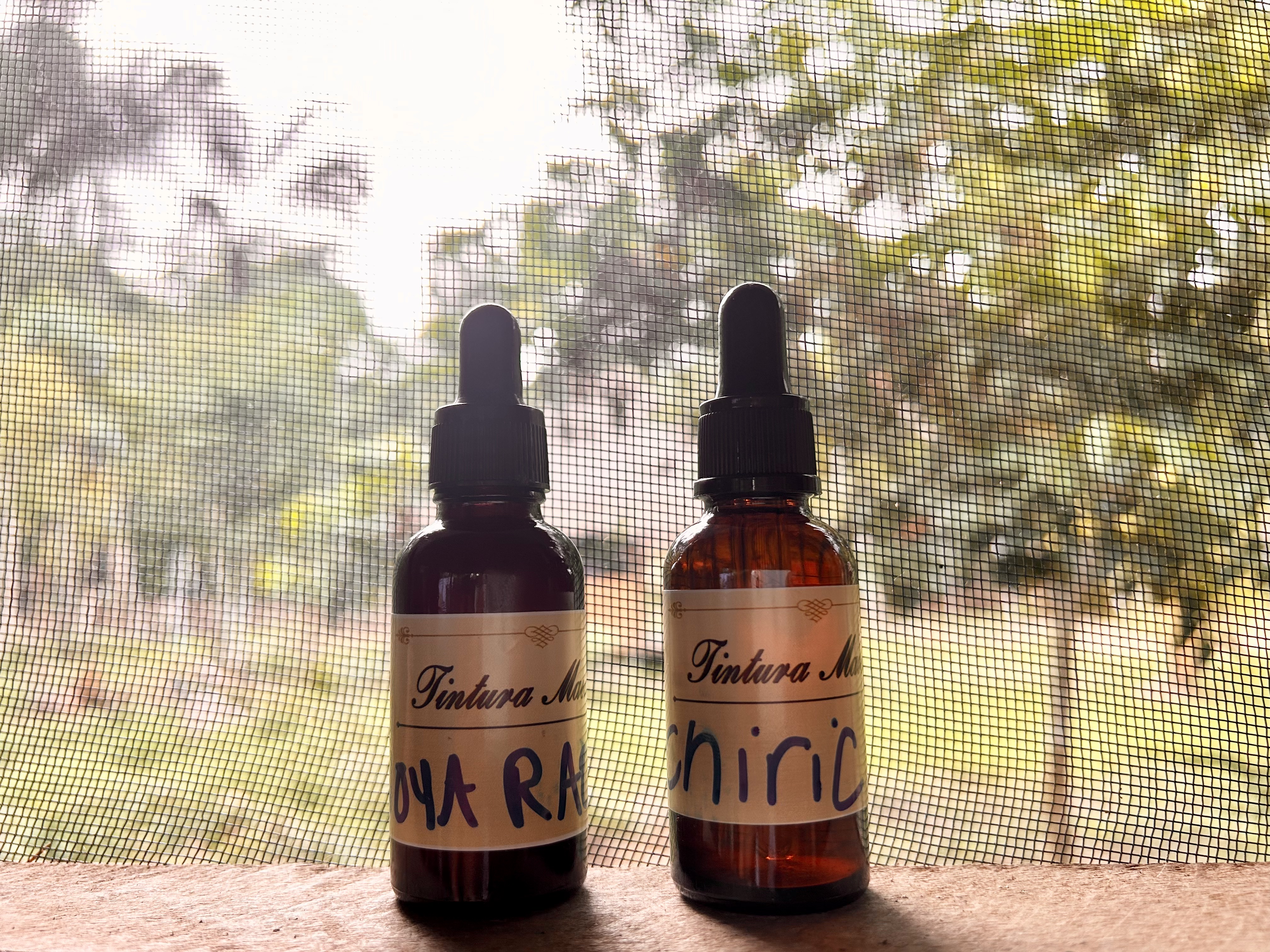 Master Plant Tinctures - Vine & Chiric