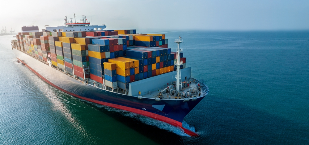 Sea Export Forwarding Essentials: Documentation, Regulations, & Procedures
