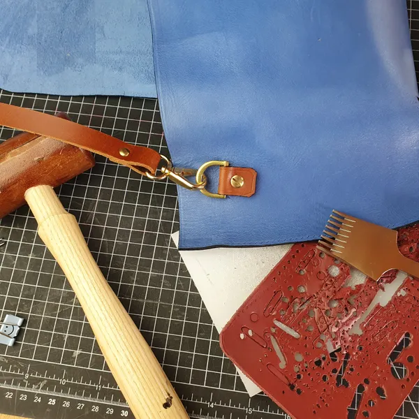 'Bag in a Day' Practical Hand Stitching Leather Course - The Satchel