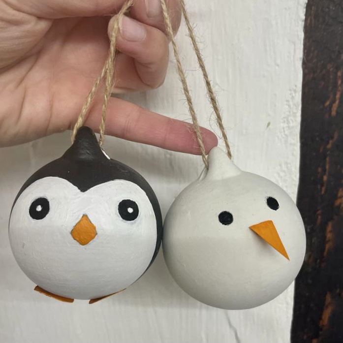  Winter Wonderland  - Ceramic Bauble painting 