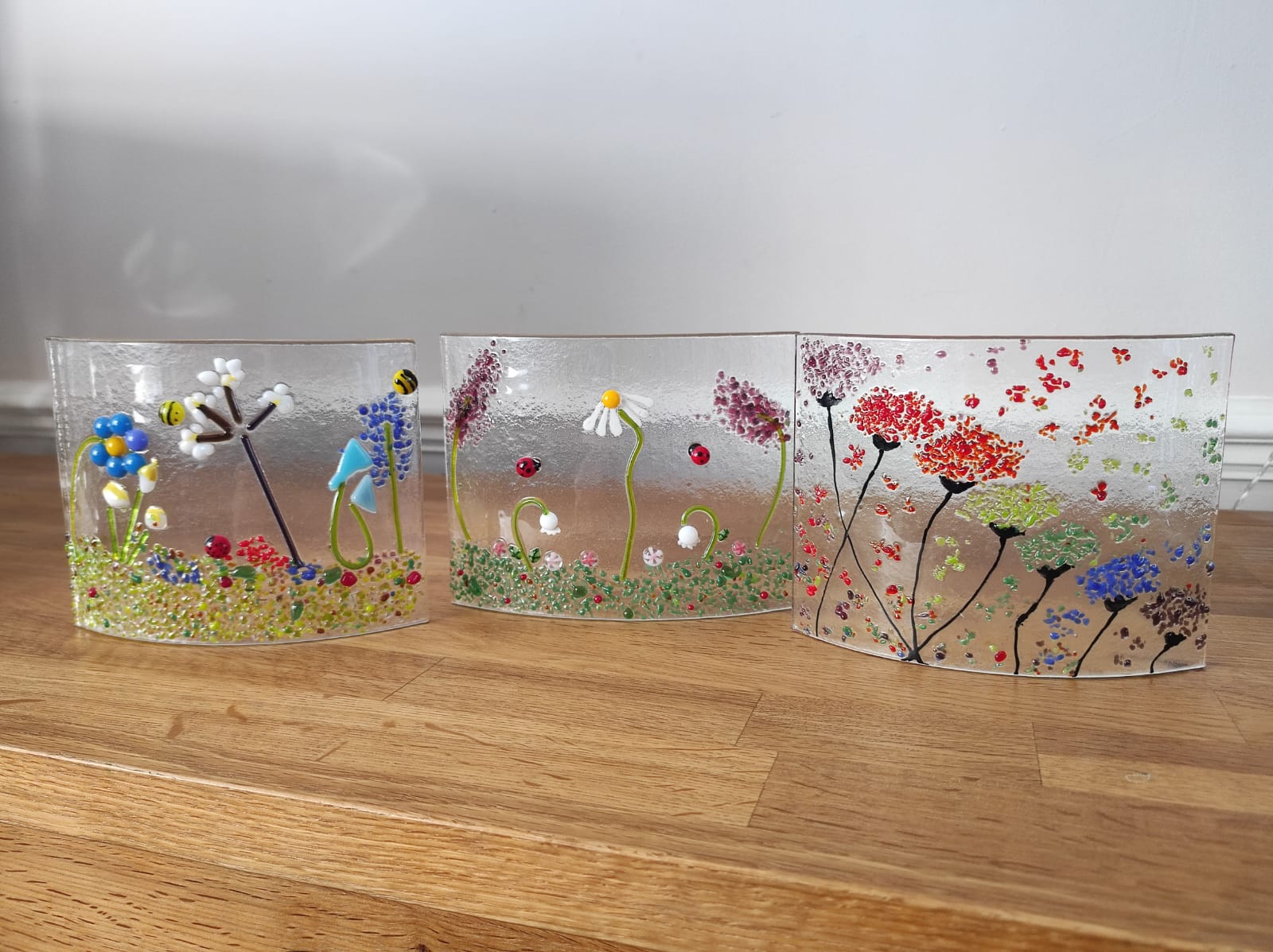  Floral Curve Display ,Glass Fusing workshop