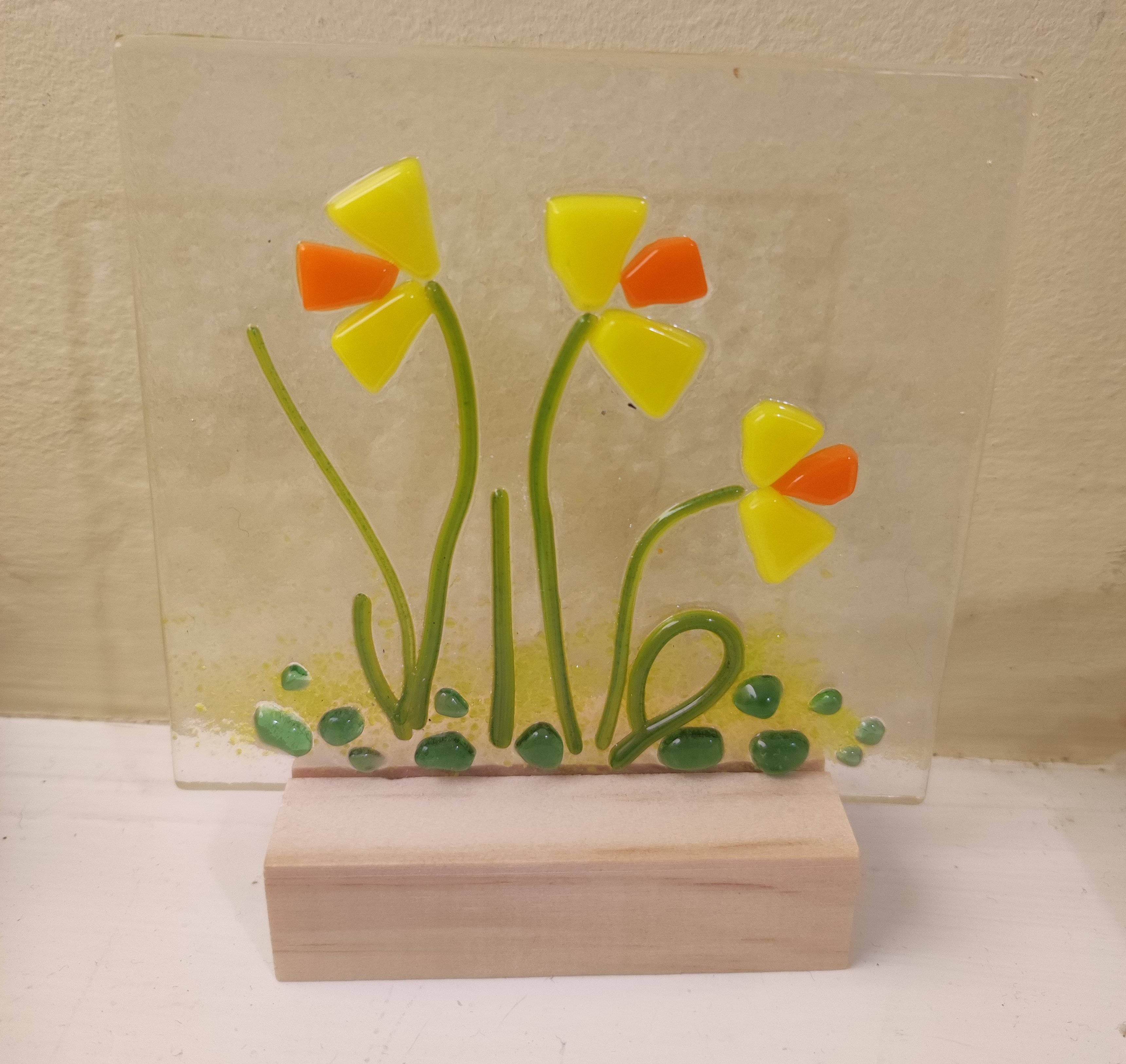 Daffodils and Snow drops - glass fusing for beginners 