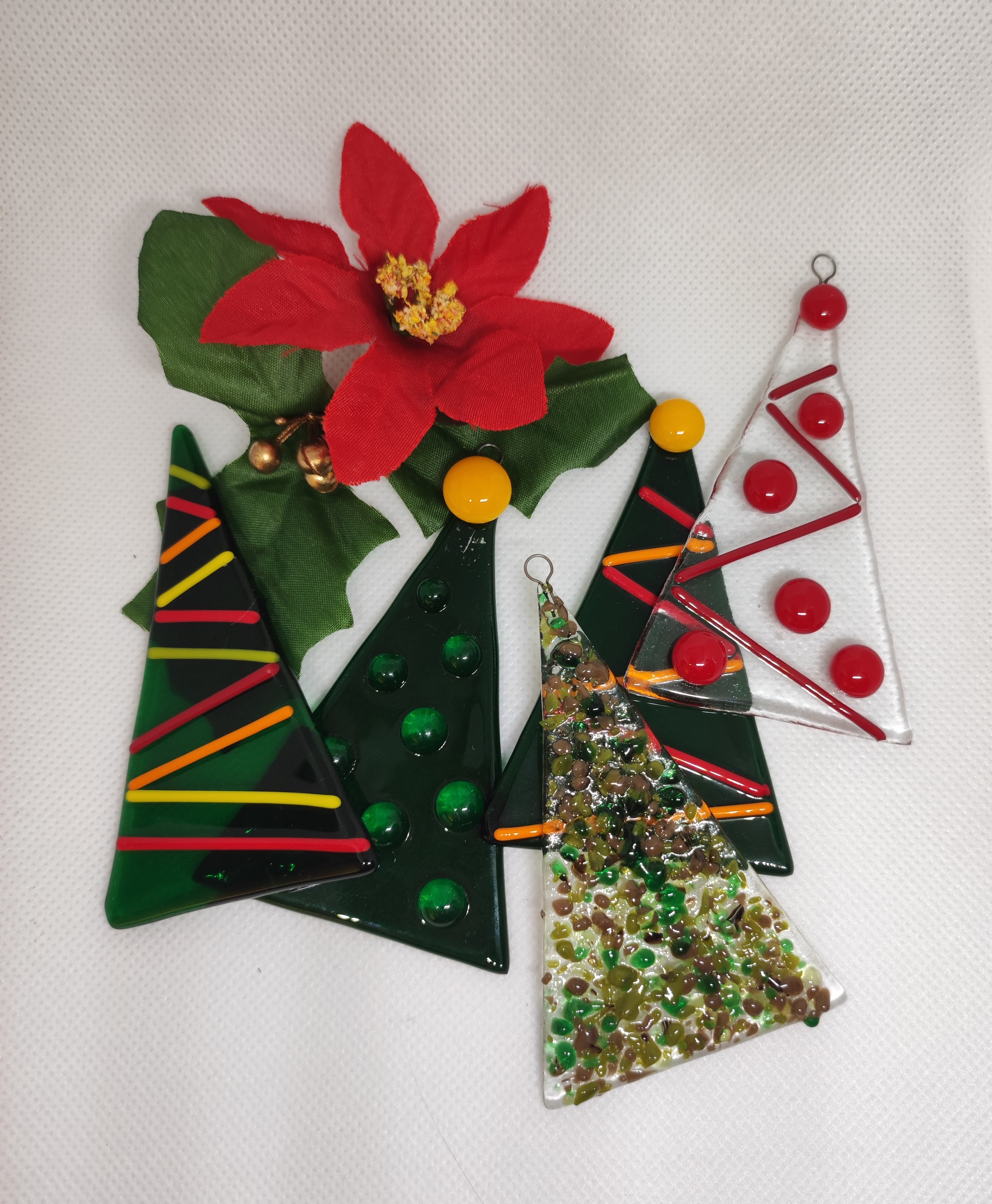 Beginners Glass Fusing - create your own hanging Christmas trees and icicles in fused glass. 