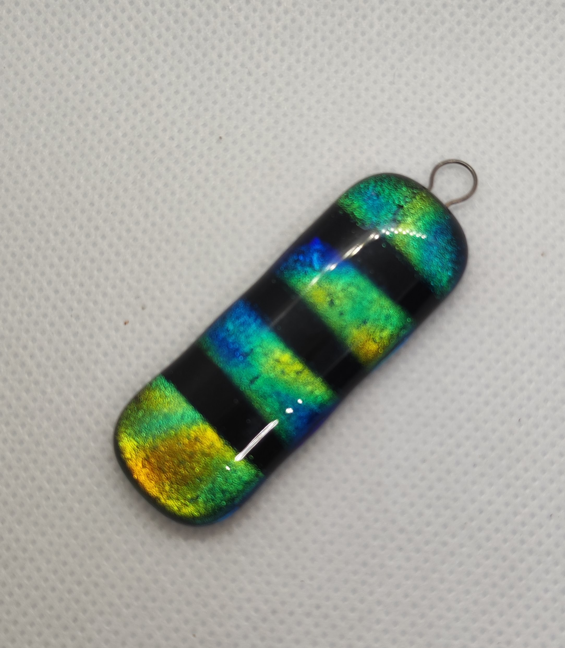 Beginners Glass fusing - jewellery sets. Including earrings, pendants and rings. 