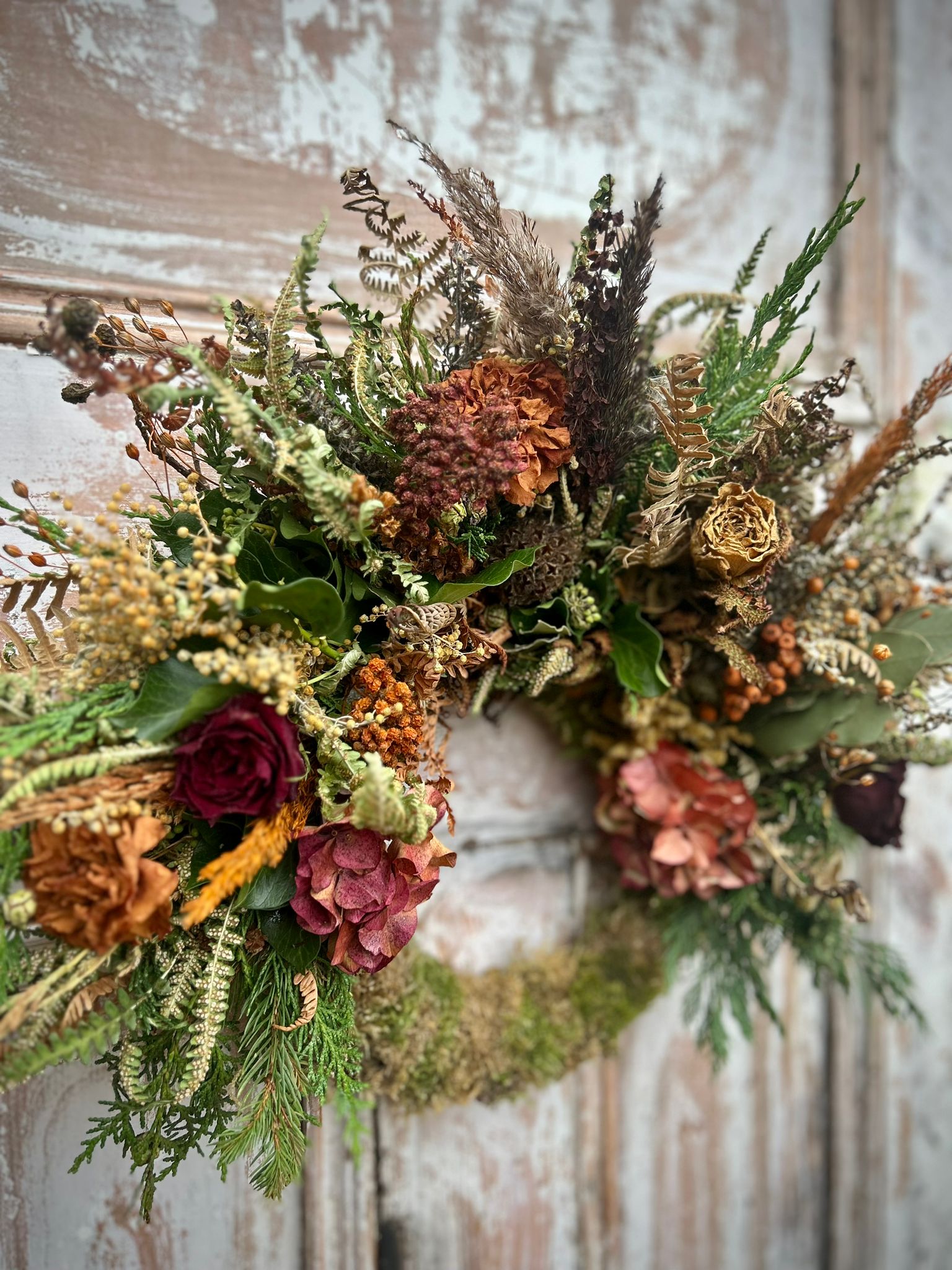 Make a beautiful Autumnal wreath 