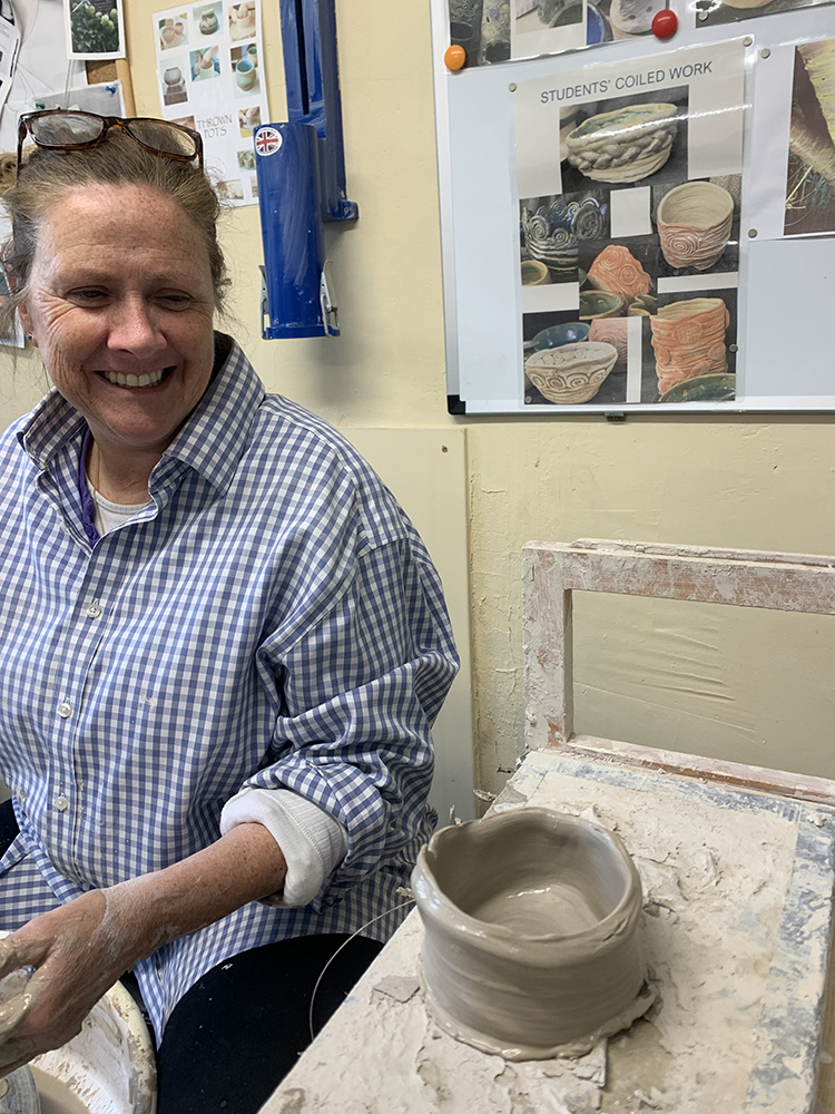 Beginners 1-day 1-2-1 pottery/ceramics workshop for 1 person