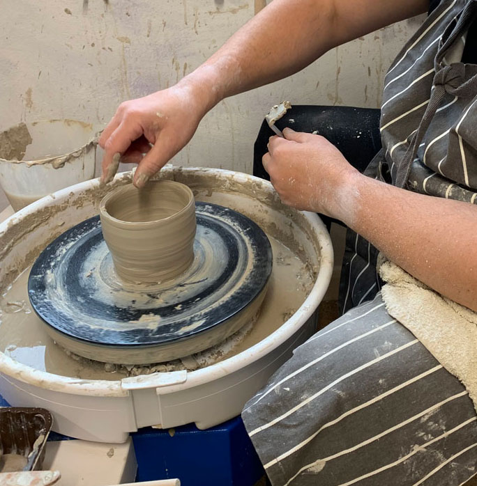 Beginners 1-day 1-2-1 pottery/ceramics workshop for 1 person