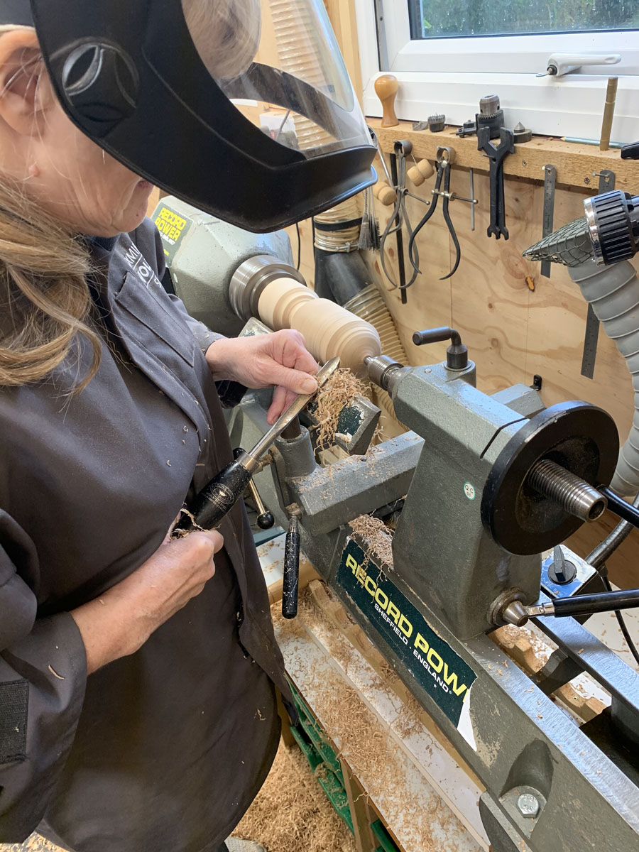 Beginners 1-day 1-2-1 woodturning workshop for 1 person