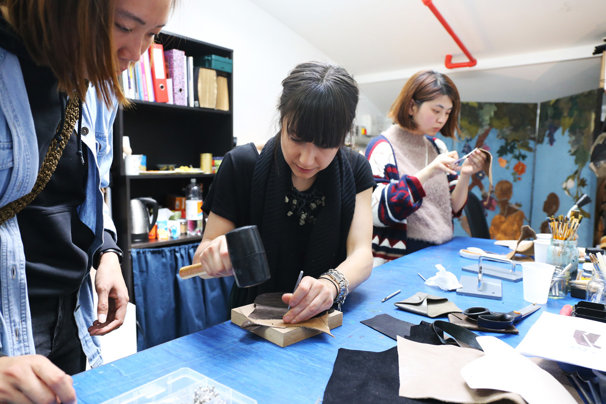 INTRODUCTION TO LEARNING LEATHER CRAFT SKILLS