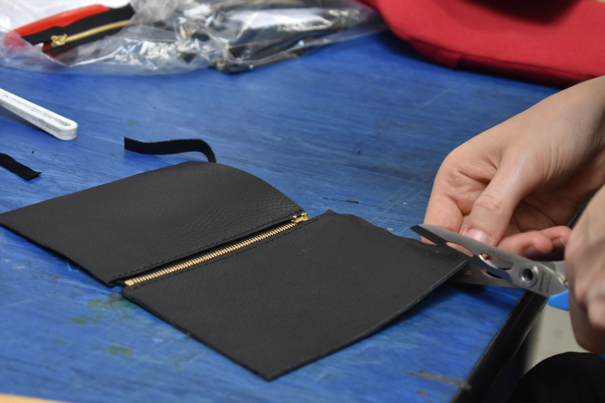 BAG MAKING MASTERCLASS: SADDLE STITCHING