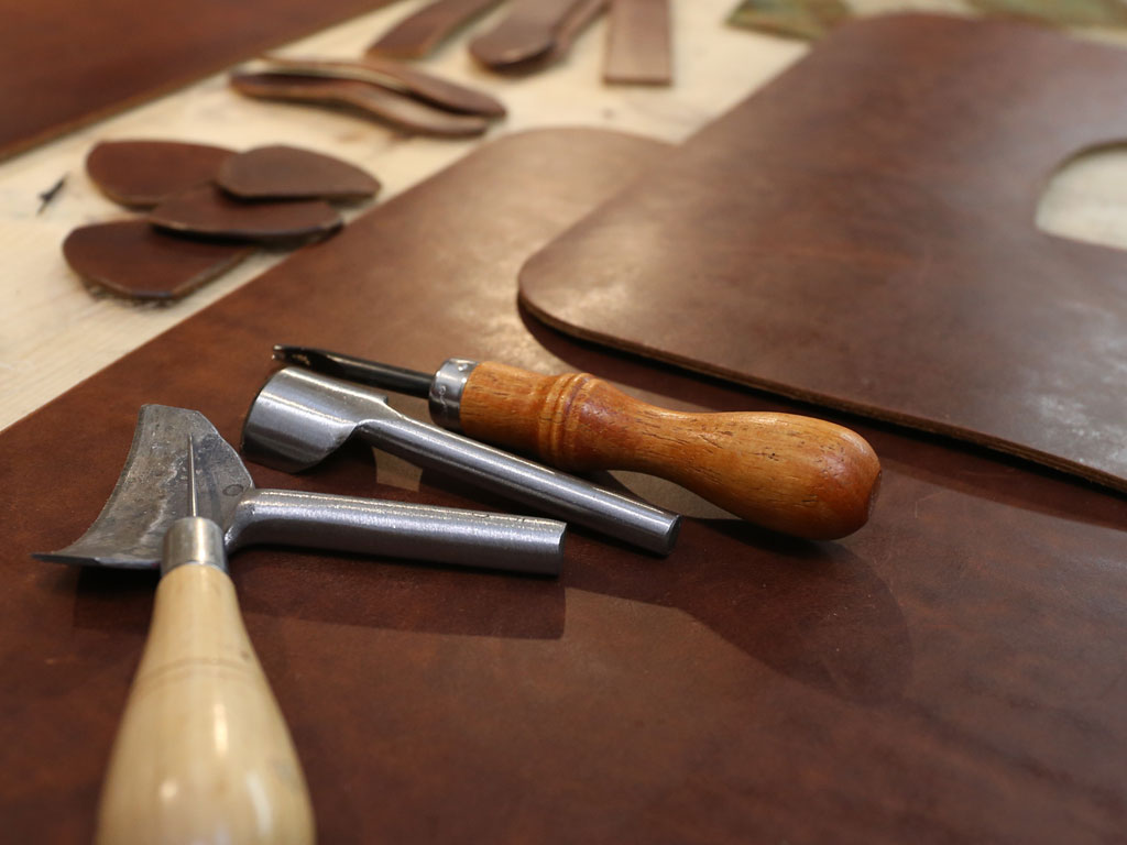 Evening course: INTRODUCTION TO LEATHER CRAFT- MAKE YOUR OWN SMALL LEATHER ITEMS