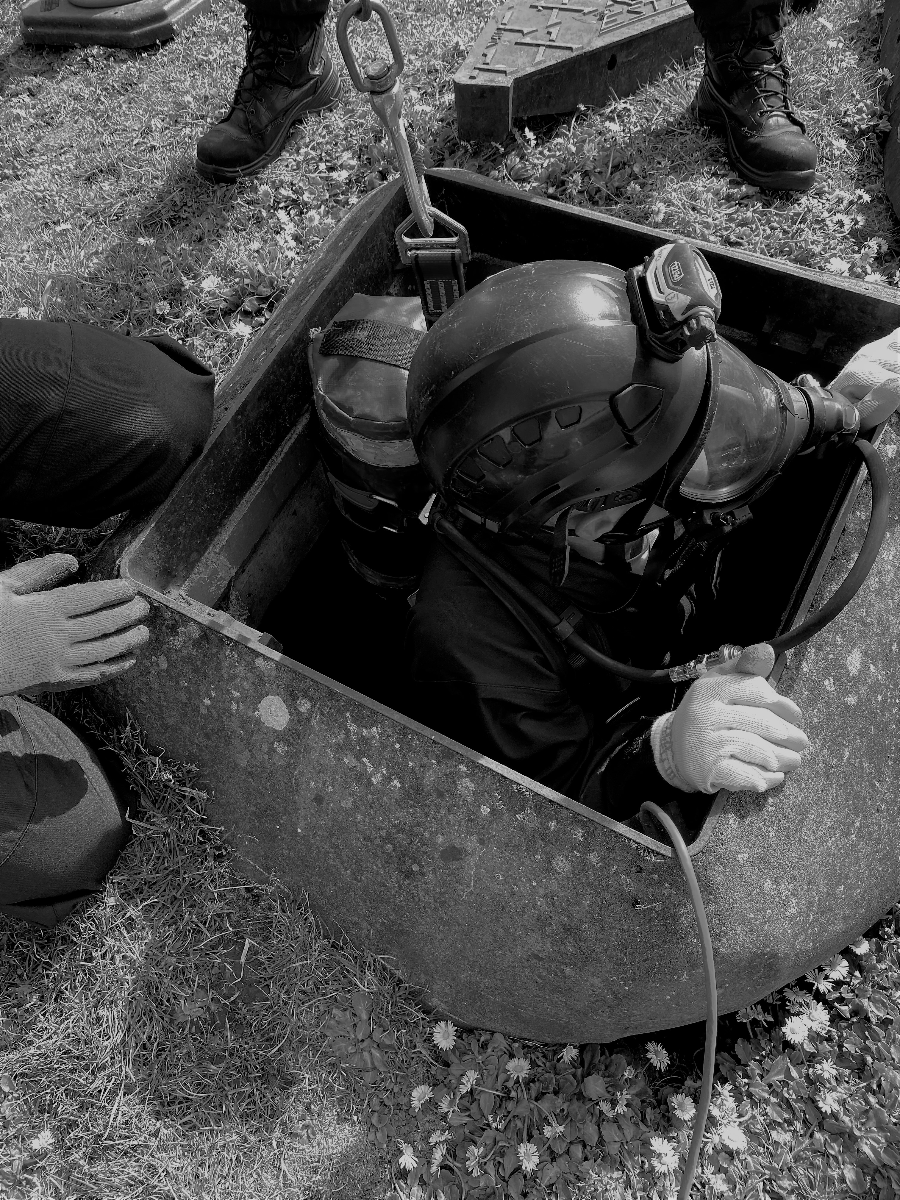 CS3 - Introduction to Working as a Member of a Confined Space Rescue Team