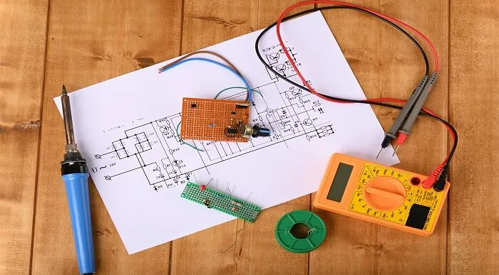 Mastering Ohm's Law for Series-Parallel Circuits