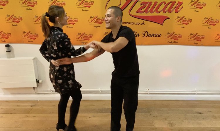 PRIVATE SALSA LESSON