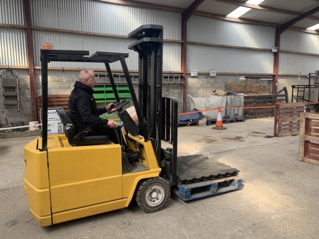 FORKLIFT TRAINING