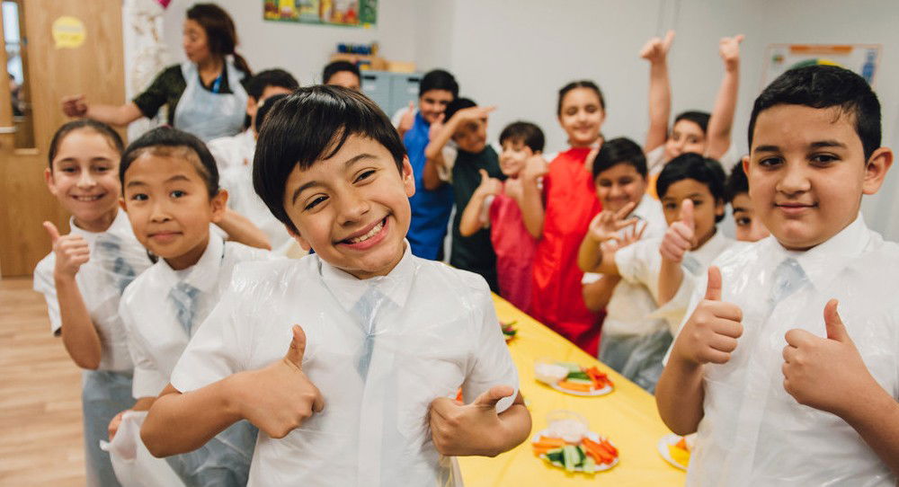 Make, munch and more: Build a brilliant snack!
A bite sized online training course for HAF providers