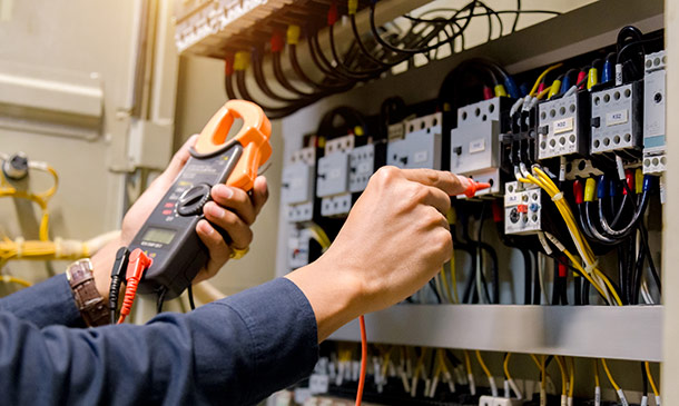 Data Center Training Essentials: Power & Electrical