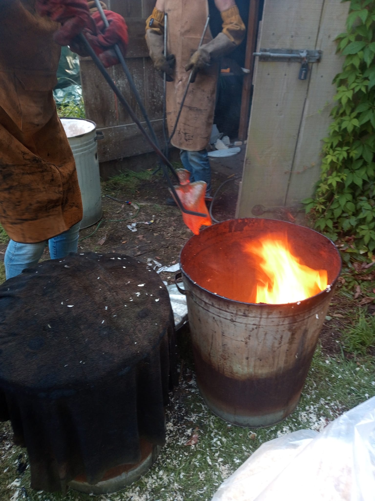 Raku, Saggar, Barrel & Horsehair  Firing Workshop -  2025
 BOOK NOW TO SECURE A PLACE 