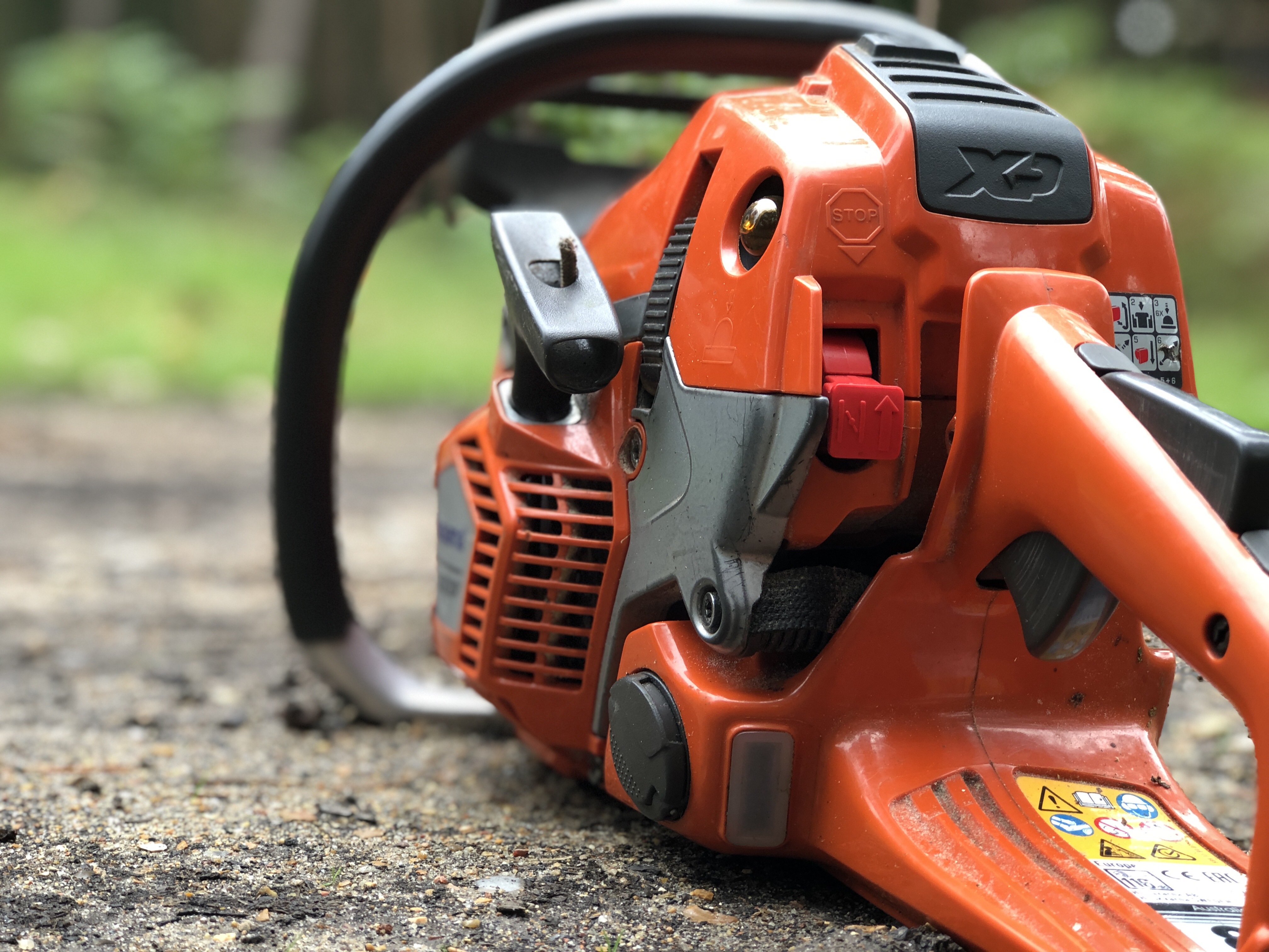 Chainsaw Maintenance and Cross-Cutting