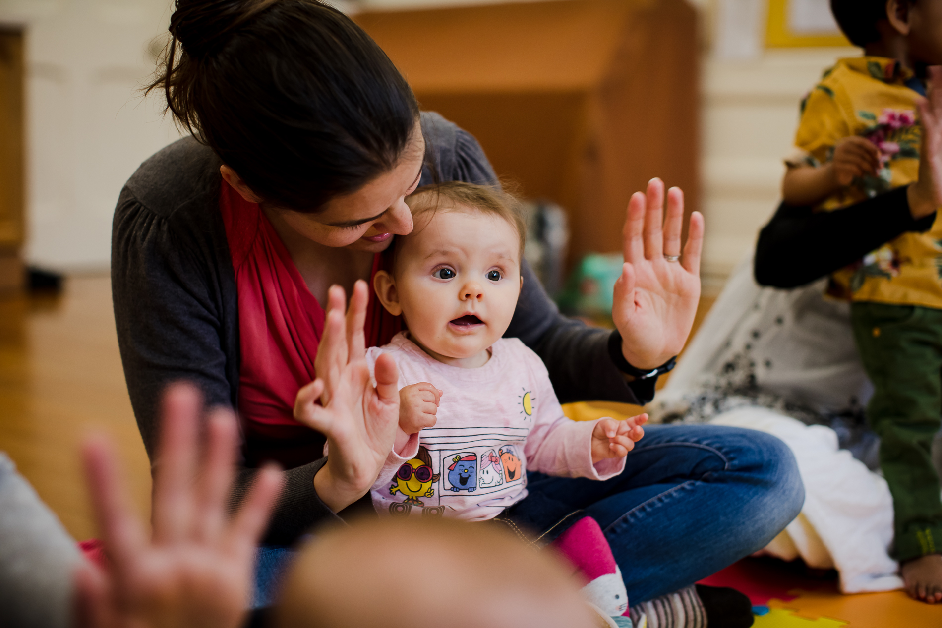 Sing and Sign Stage 1 - baby signing course (for babies 6-13m)