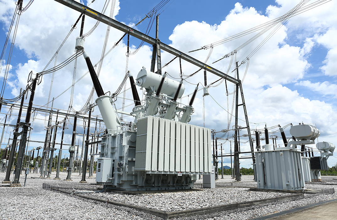 Protection and Control of High Voltage Power Circuits