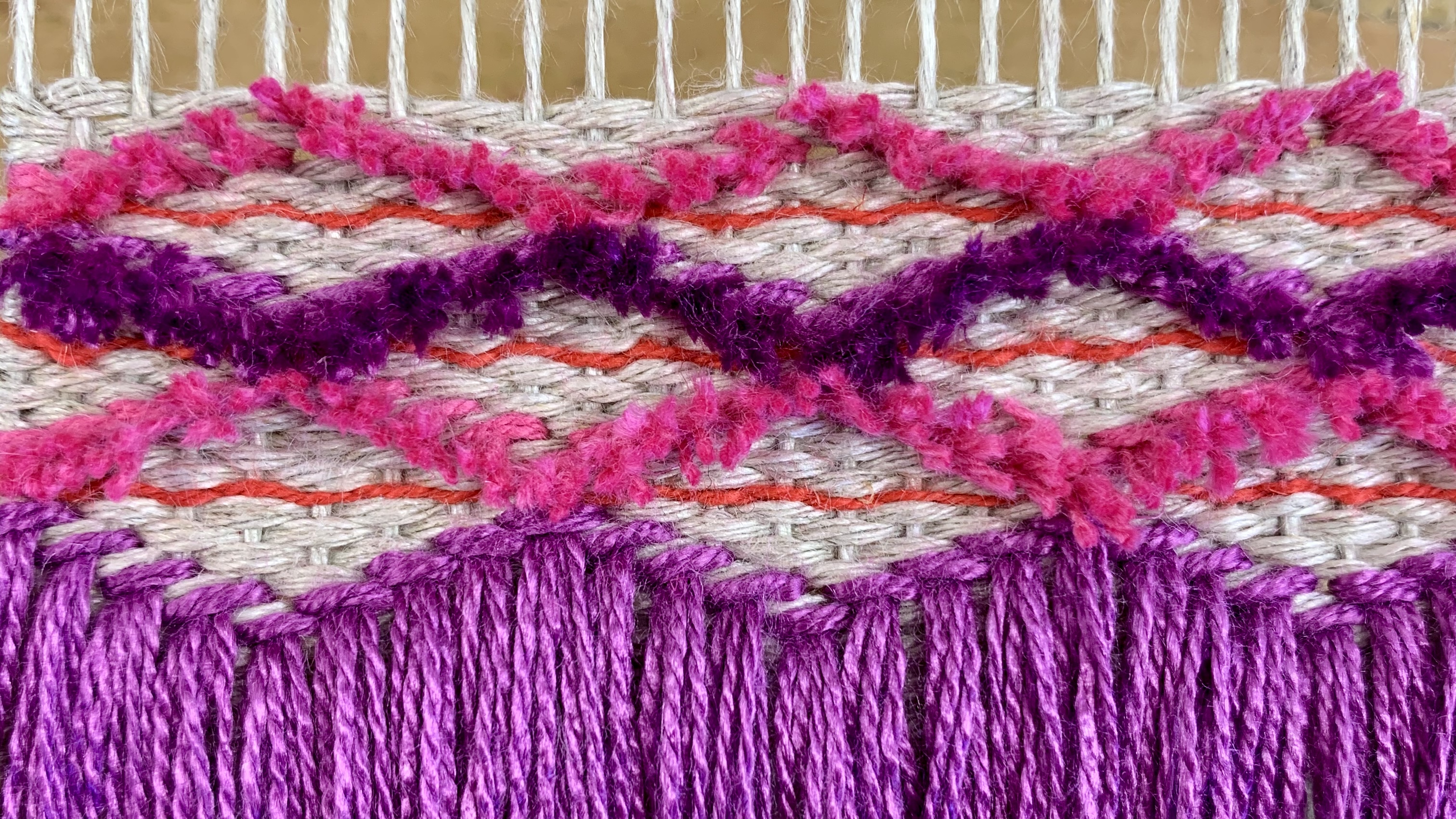 Frame Loom Weaving - A Comprehensive Guide to Becoming a Weaver