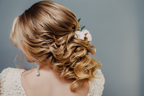 Fabulous Fringy Updo hairstyles anyone can do!