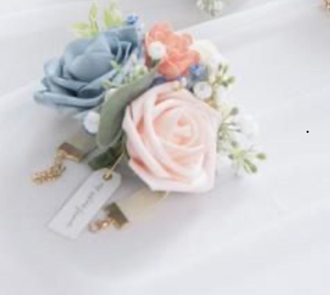 WEDDING FLOWER WORKSHOPS 1:1 or group classes with Jenni Wren Creative