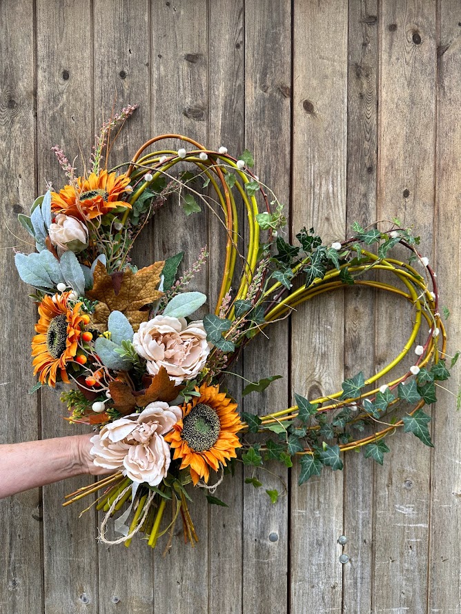 AUTUMN LUXURY WREATH WORKSHOP with Jenni Wren