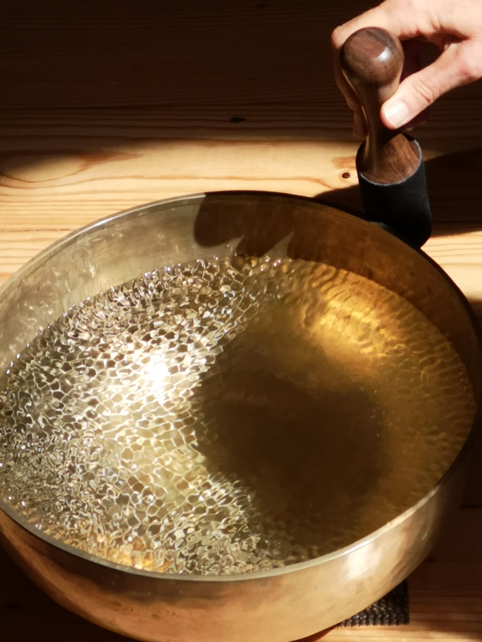 Tibetan Singing Bowl Play-Shop day