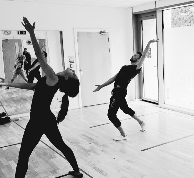 Beginner Contemporary Dance Class