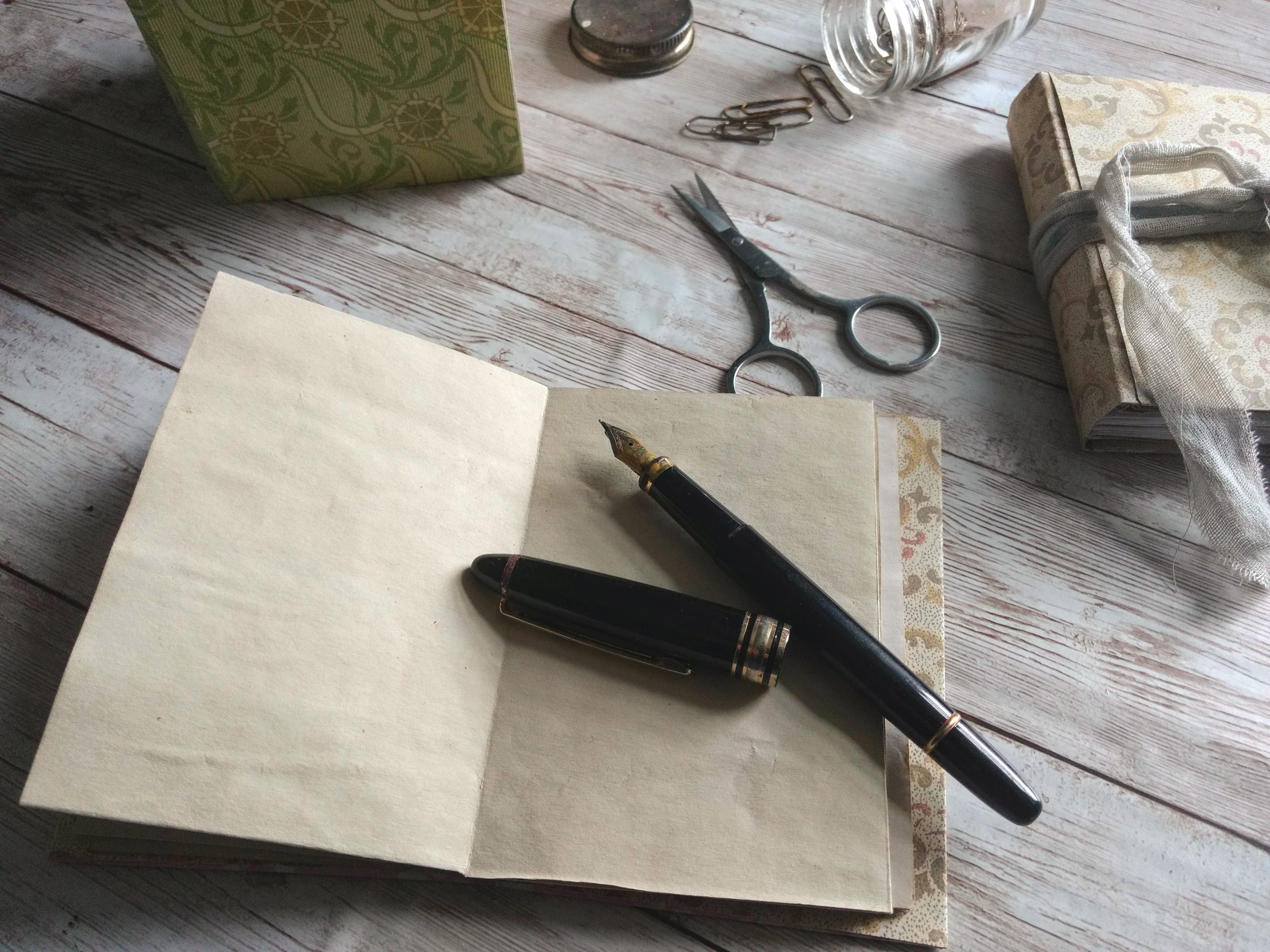 Simple Book Making - without Glue or Sewing