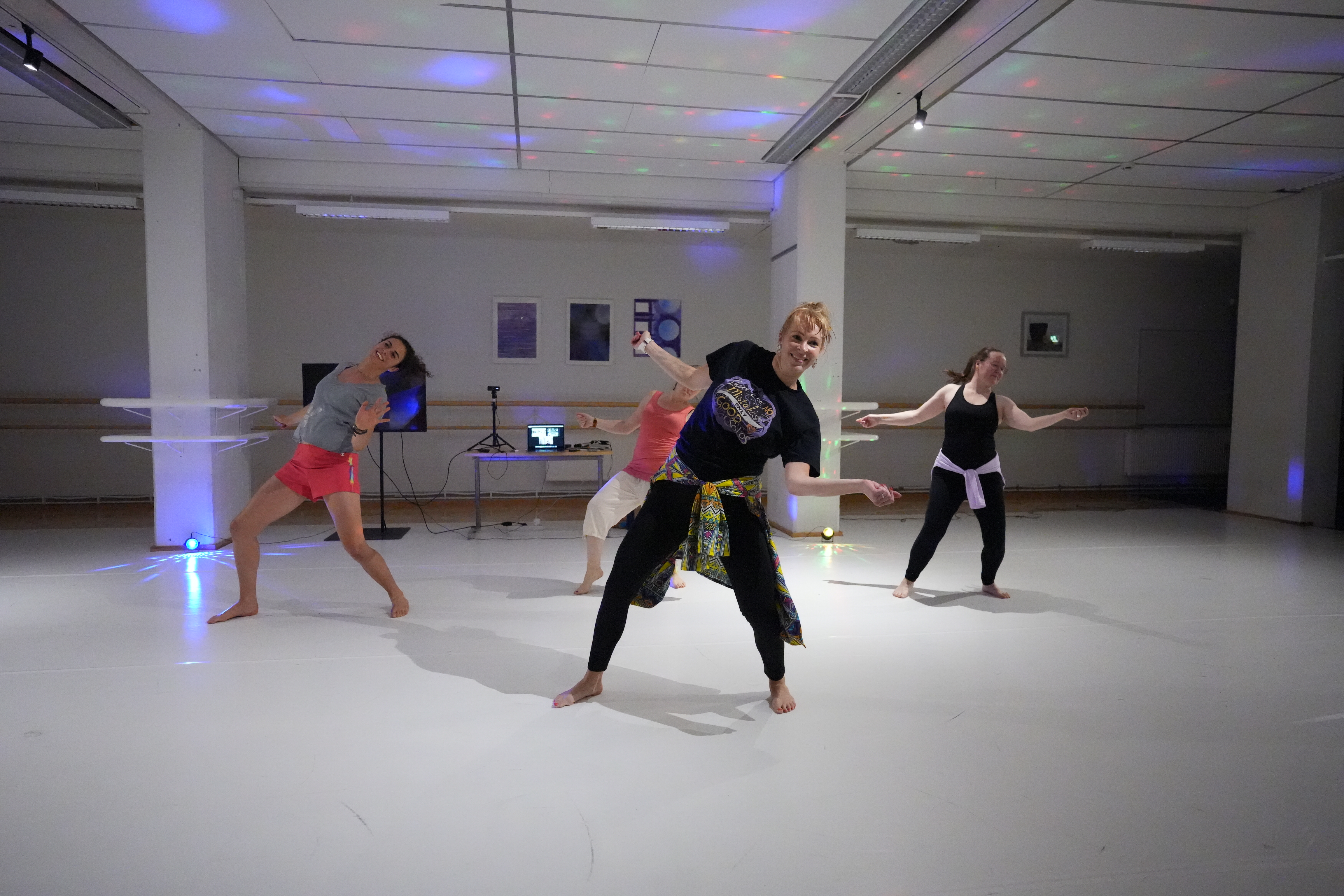 Reggaeton Open level & Intermediate classes (In-person & Online )