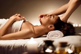 Accredited Diploma in Holistic Facials (Private)