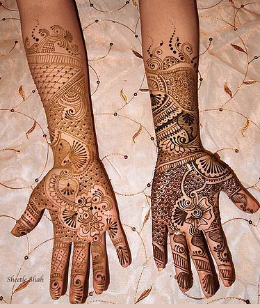 Mandala and the Art of Henna with Daniel Docherty and Sheetle Shah