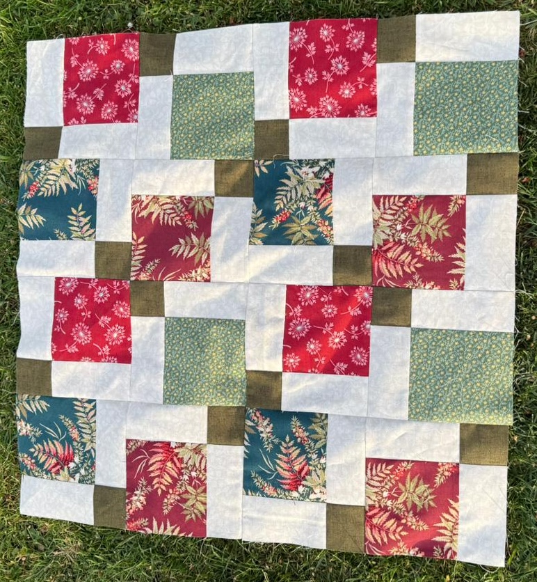 Disappearing Nine Patch - Beginners Quilt - One Day Quilt Top