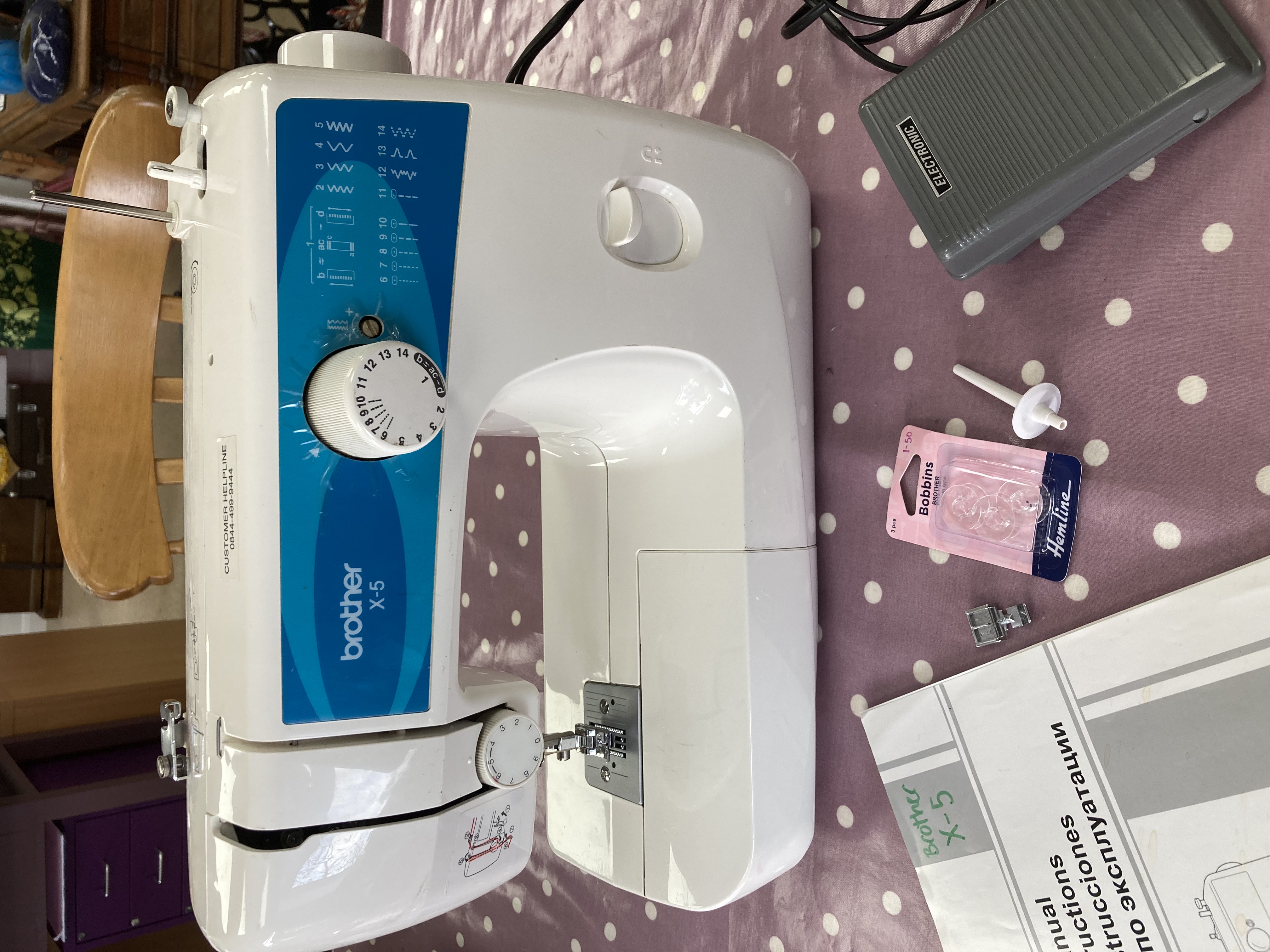 Sewing machine maintenance DIY workshop