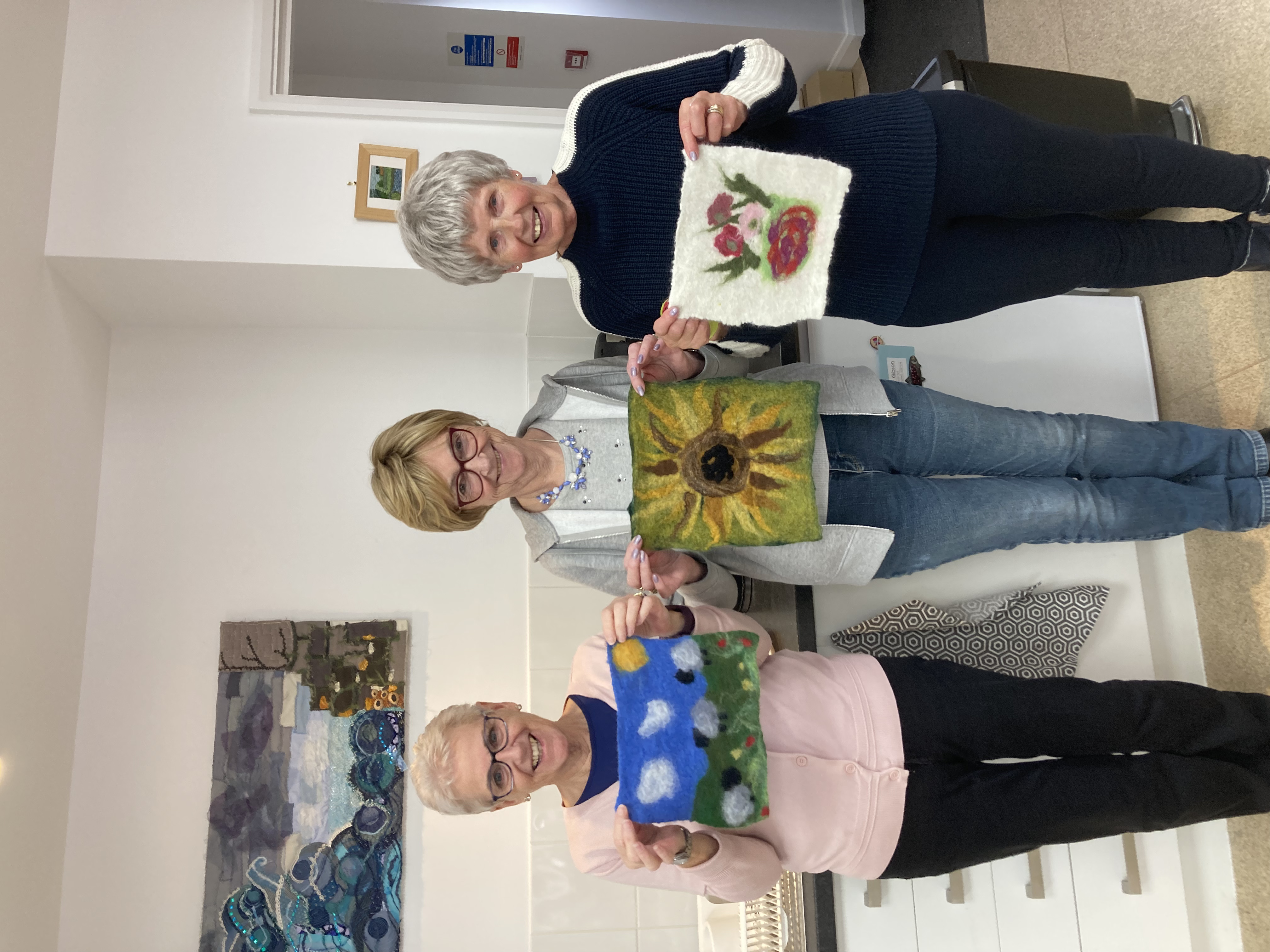 Intro to wet felting - felt picture making