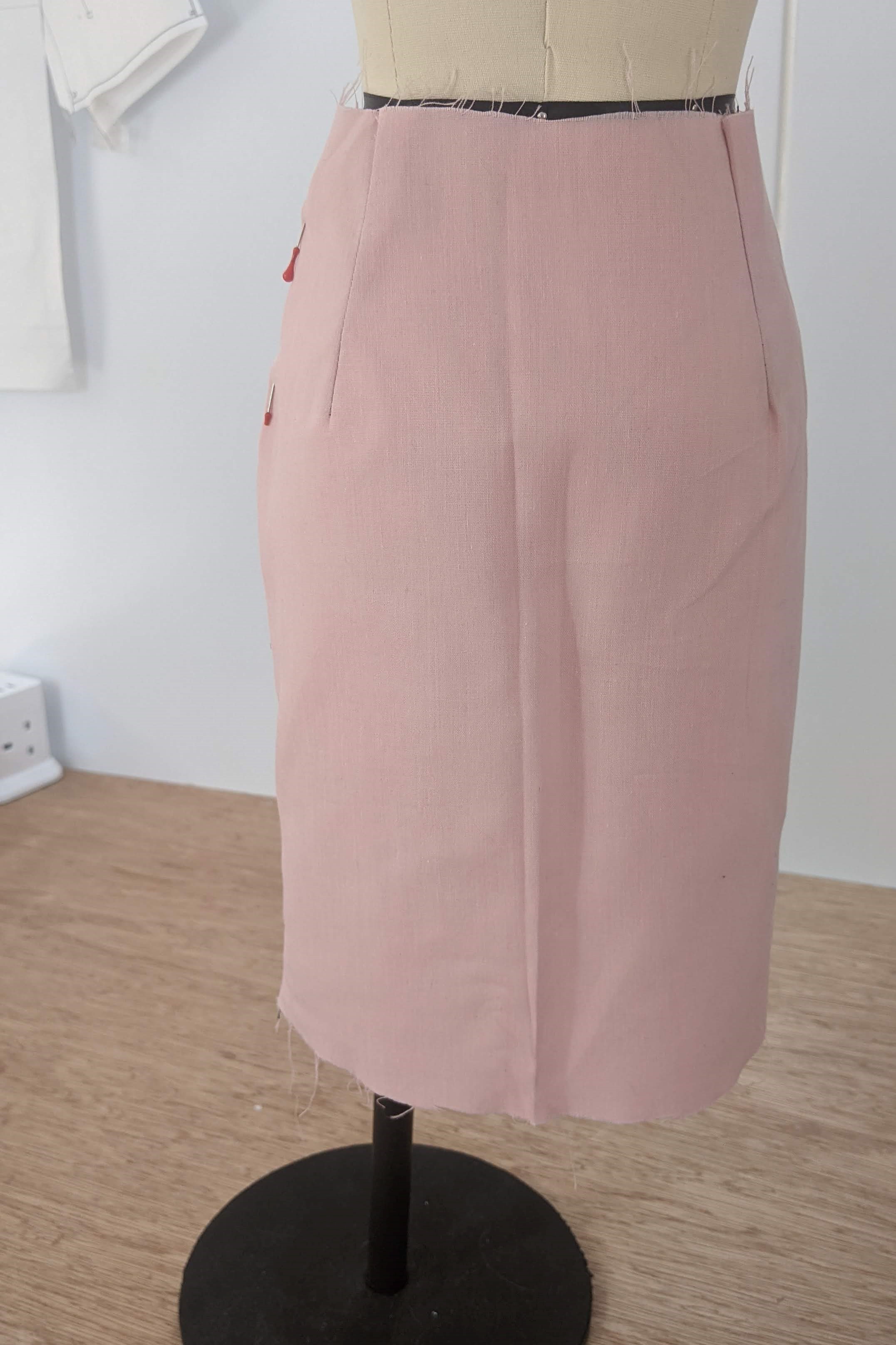 Pattern Drafting: Making and fitting toiles  - SKIRT BLOCK 