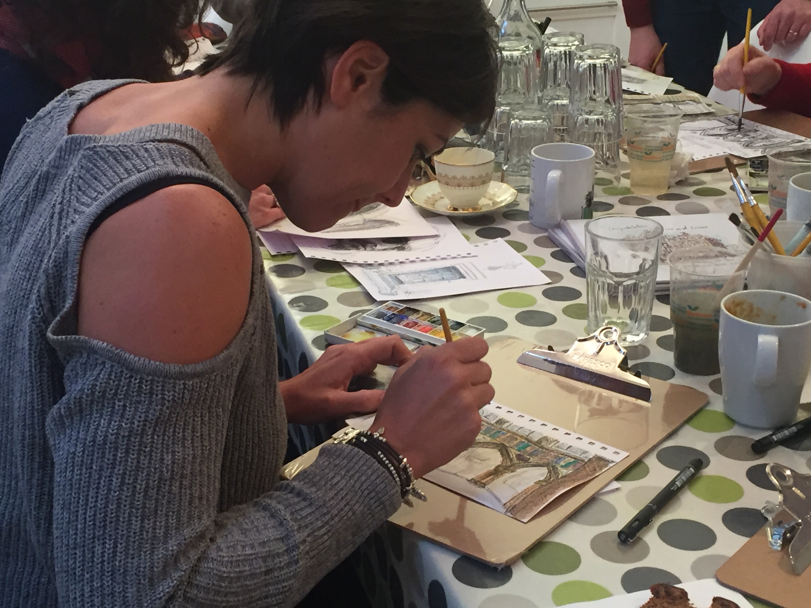 One-to-one sketching tour with the Edinburgh Sketcher