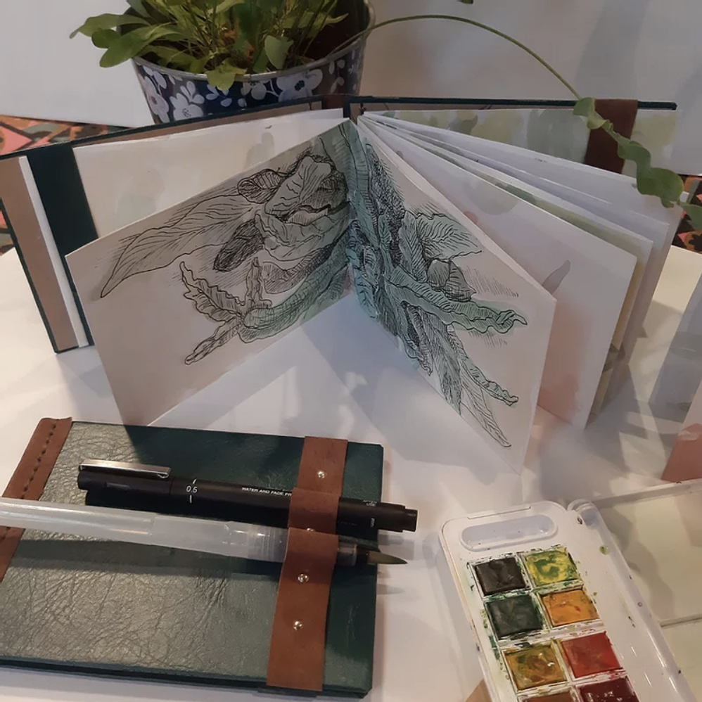 Online bookbinding and sketching course with kit