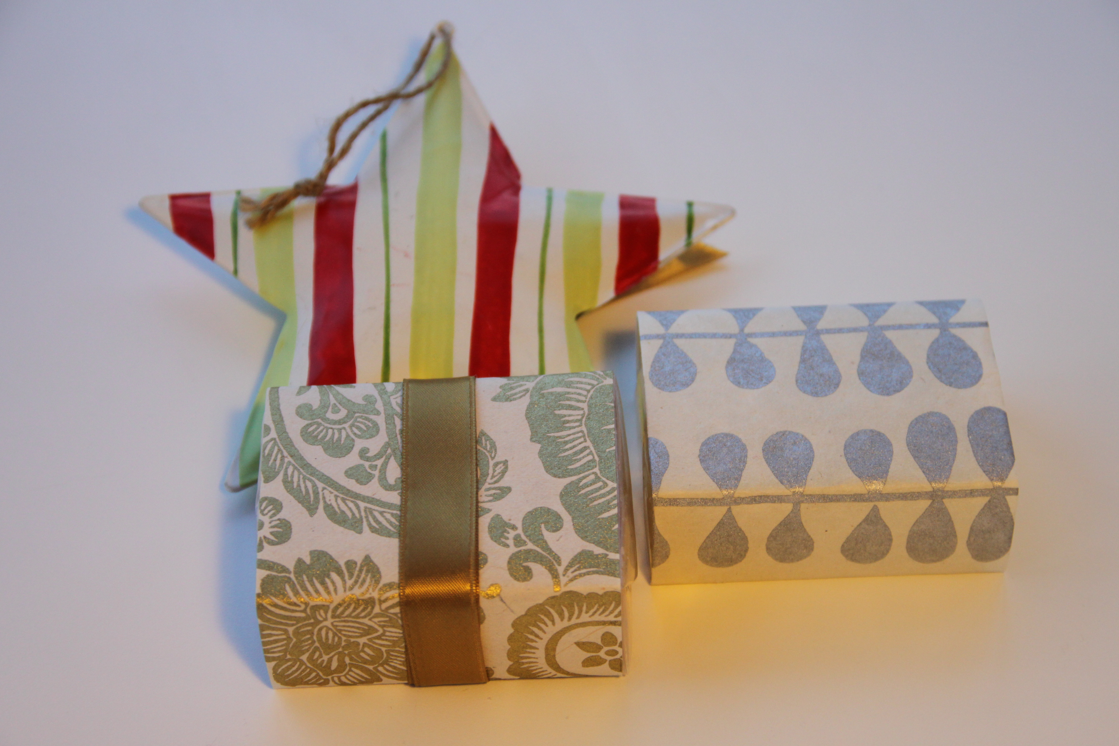 Festive soap and skincare: learn how to make an organic soap and Vitamin C body cream gift set