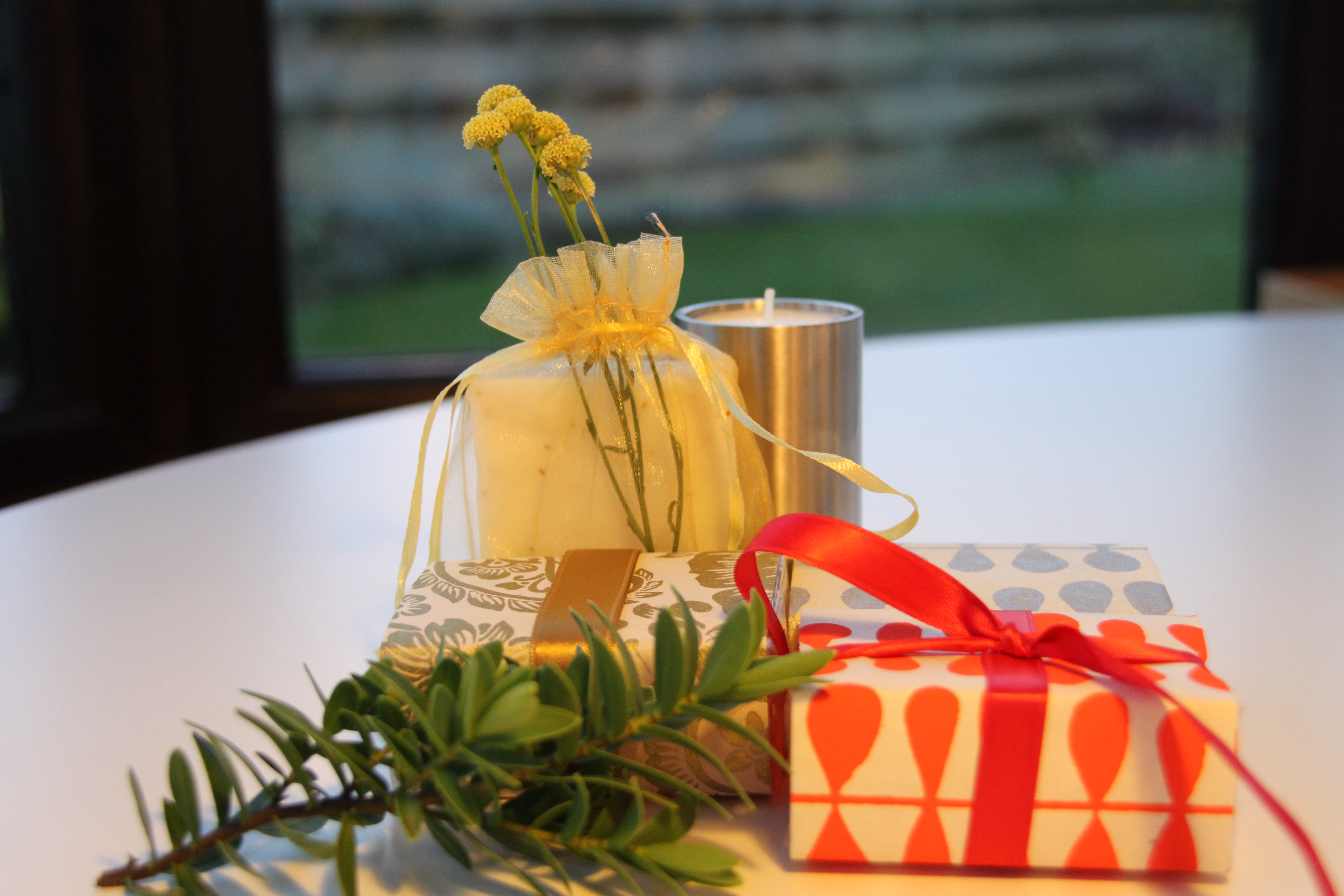 Festive soap and skincare: learn how to make an organic soap and Vitamin C body cream gift set