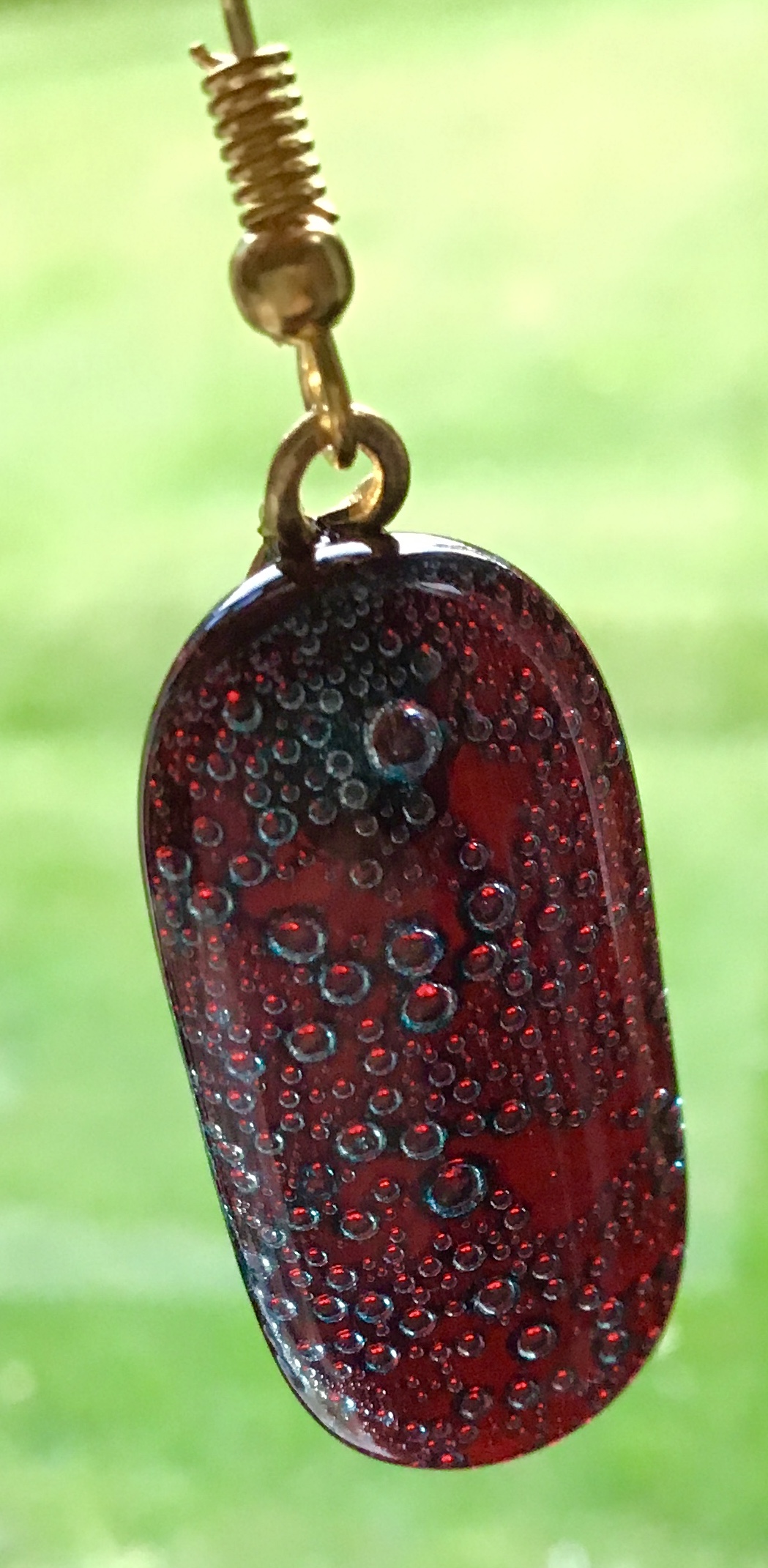 Fused glass jewellery and decorative objects