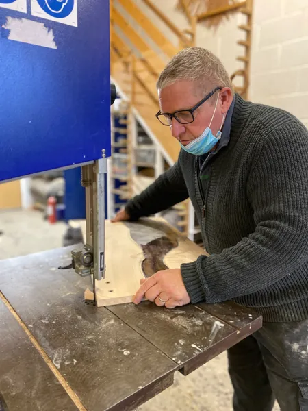 Epoxy resin river coffee table workshop