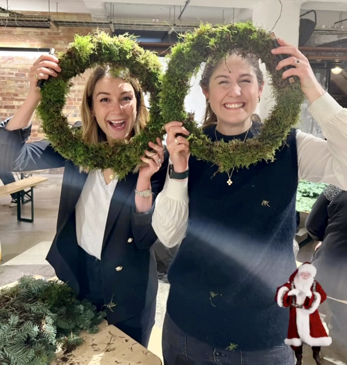 Christmas wreath workshop at West 16th, Dulwich - 10.12.24 